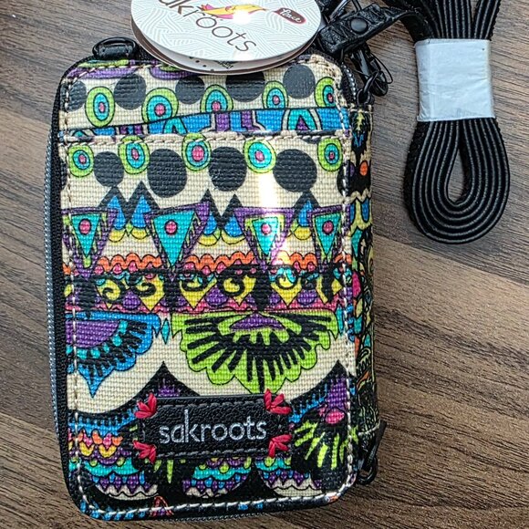 Sakroots Wristlet/Crossbody (NEW) - Picture 2 of 3